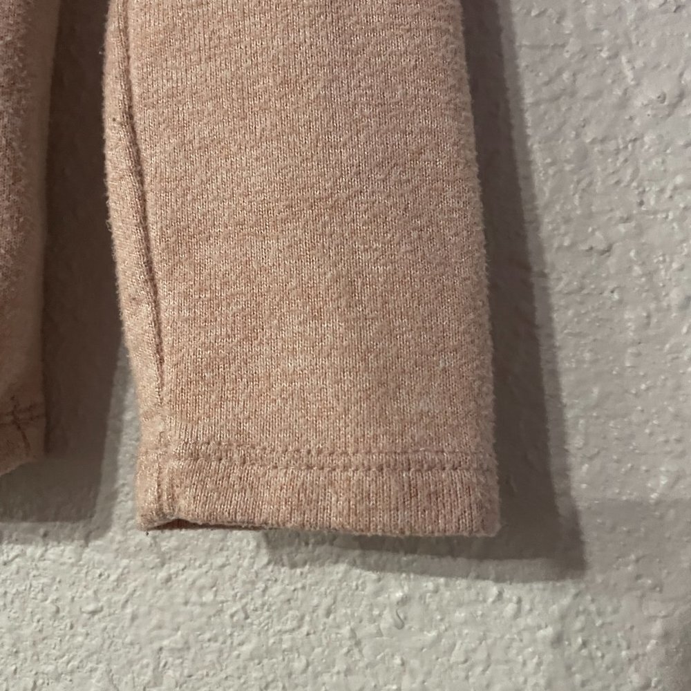 American Eagle Soft and Plush Long Sleeve. Small - Picture 4 of 7